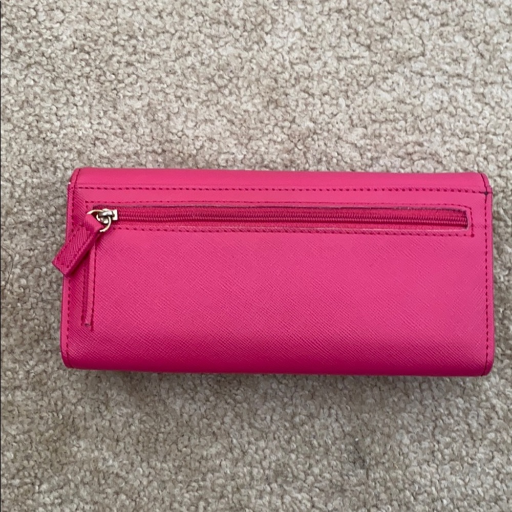 Pink Wallet - Picture 5 of 5